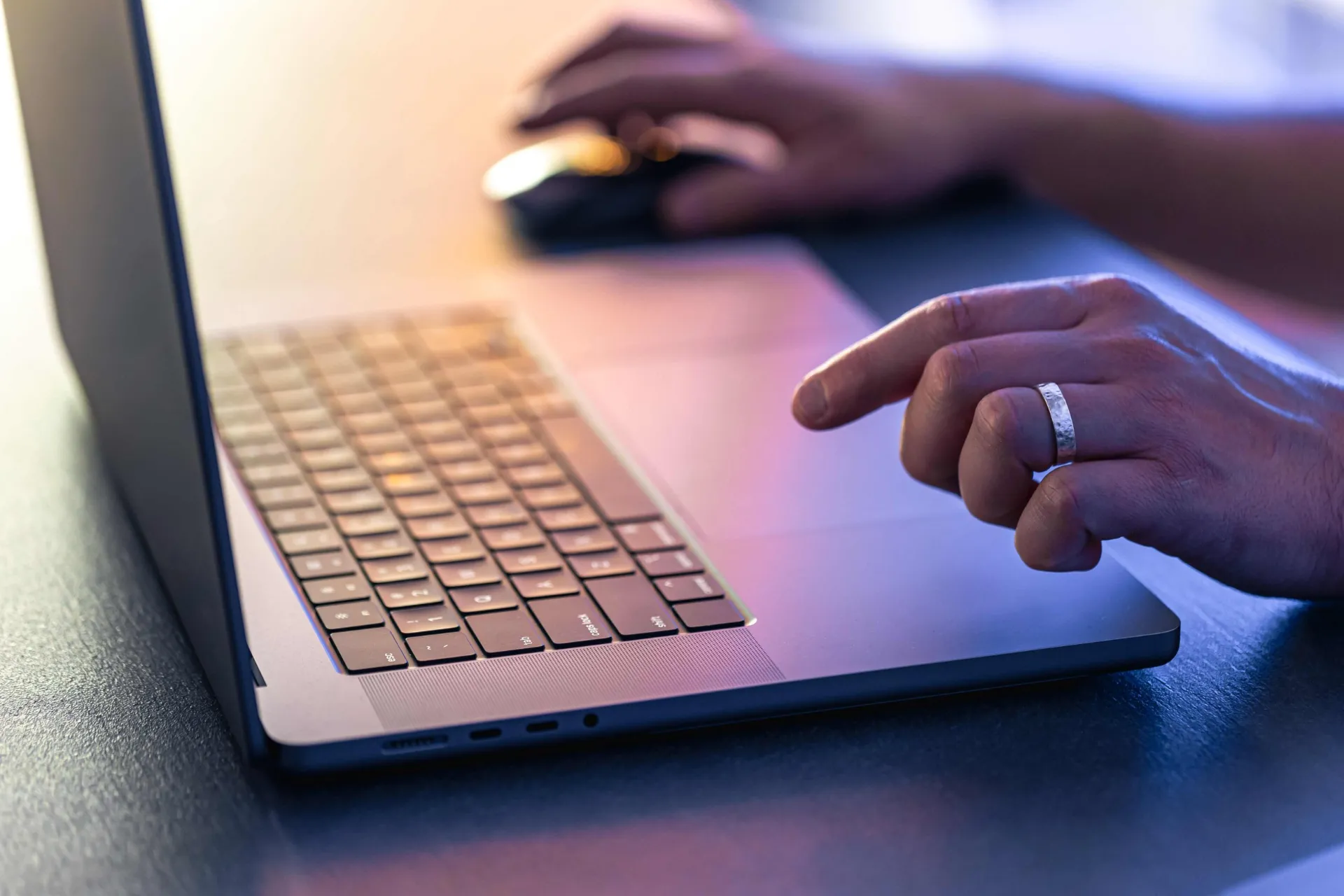 Rules Of AI Engagement: Does AI Helping With Headlines Actually Improve CTR?