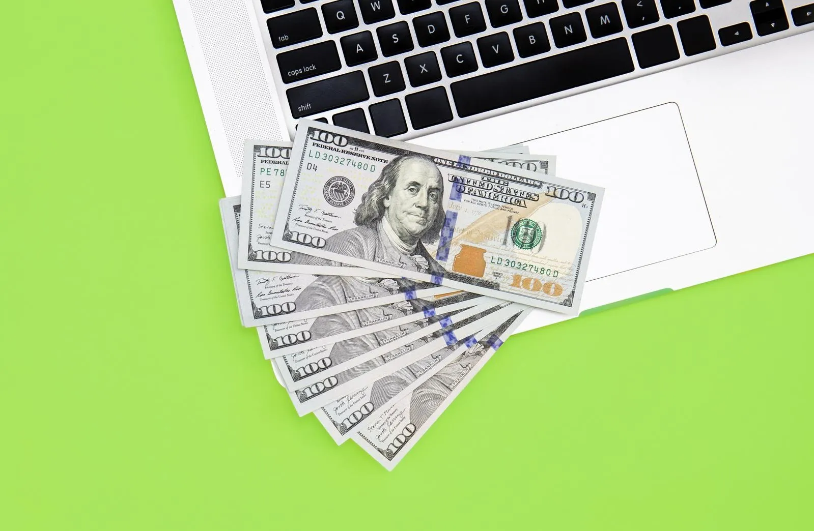 Spending Surge: Digital Advertising Grew 16% in Q2 (New Report)