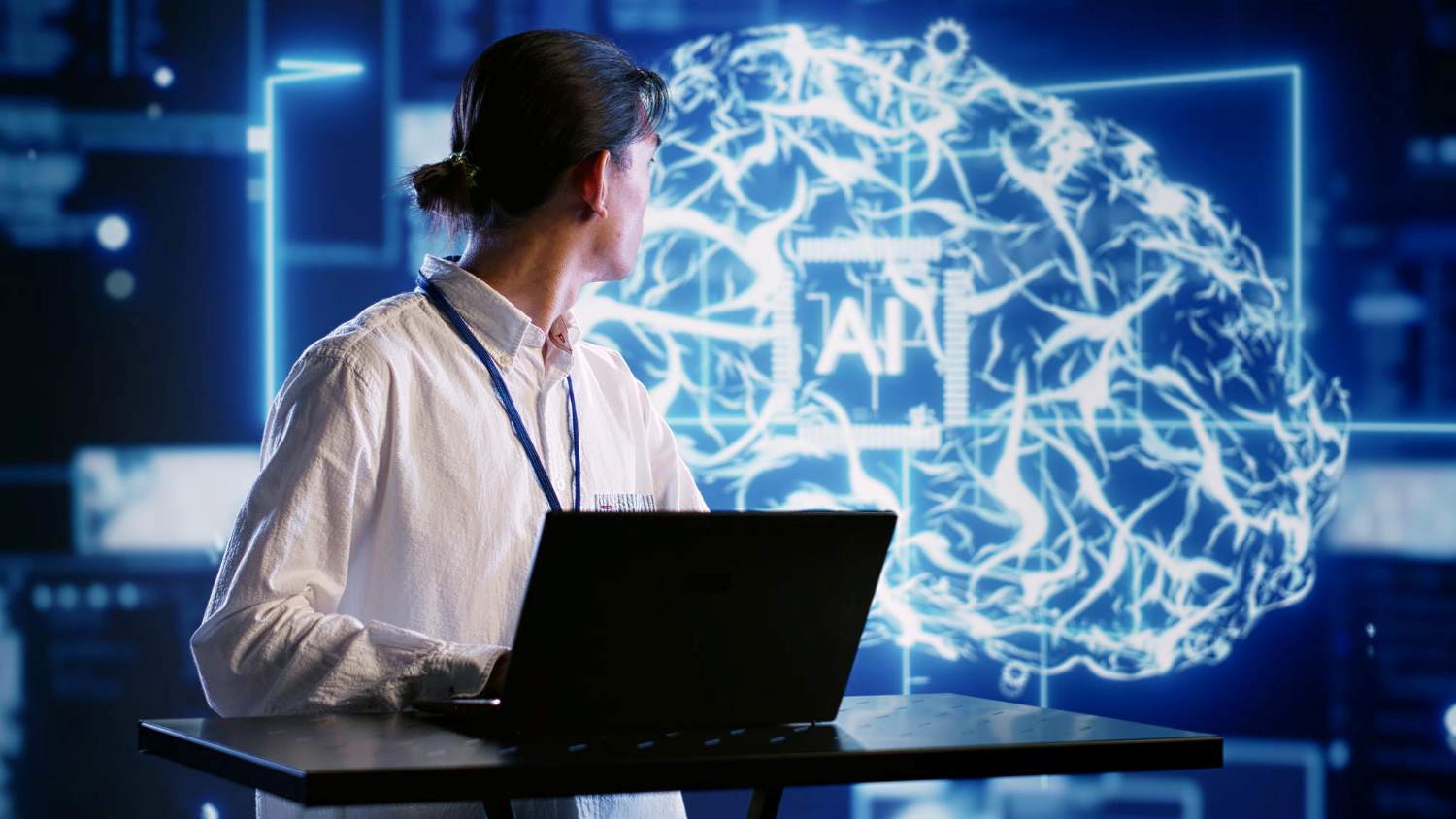 The AI-News Shift: Why More Decision Makers Are Turning to AI for News