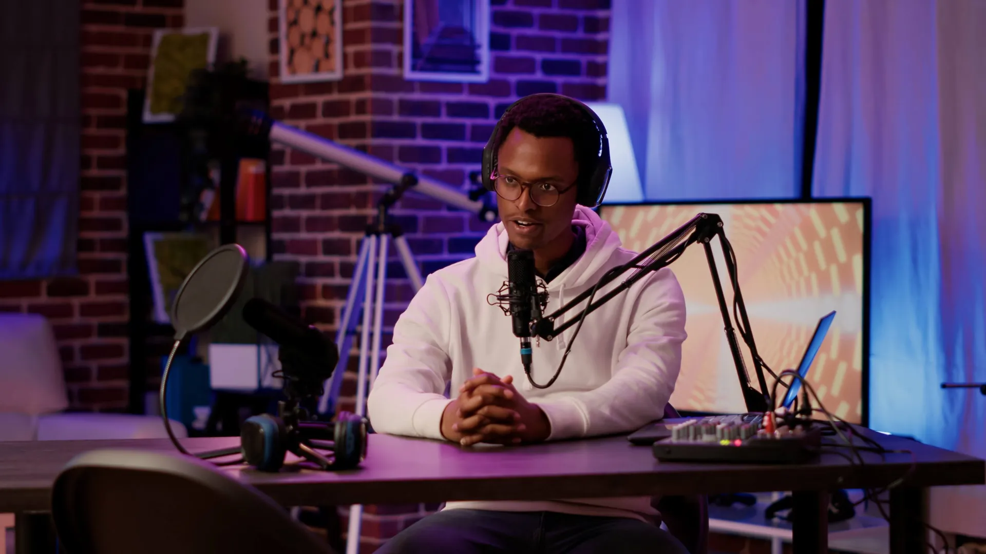 Podcast Potential: Audiences More Attentive, Receptive, And Open To Brand Messages (New Report)