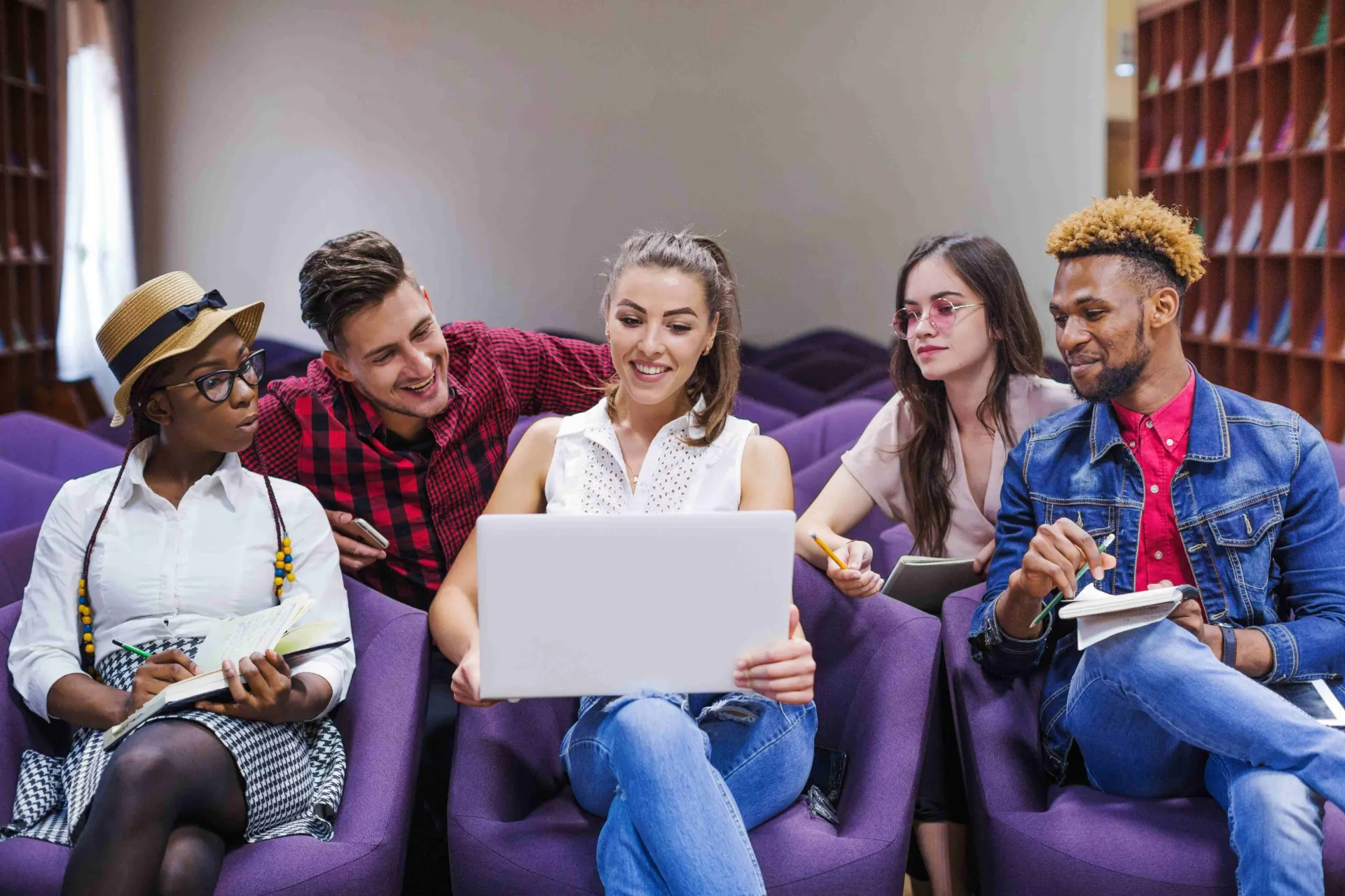Exclusive Incentives: The Marketing Offers That Gen Z Can’t Refuse