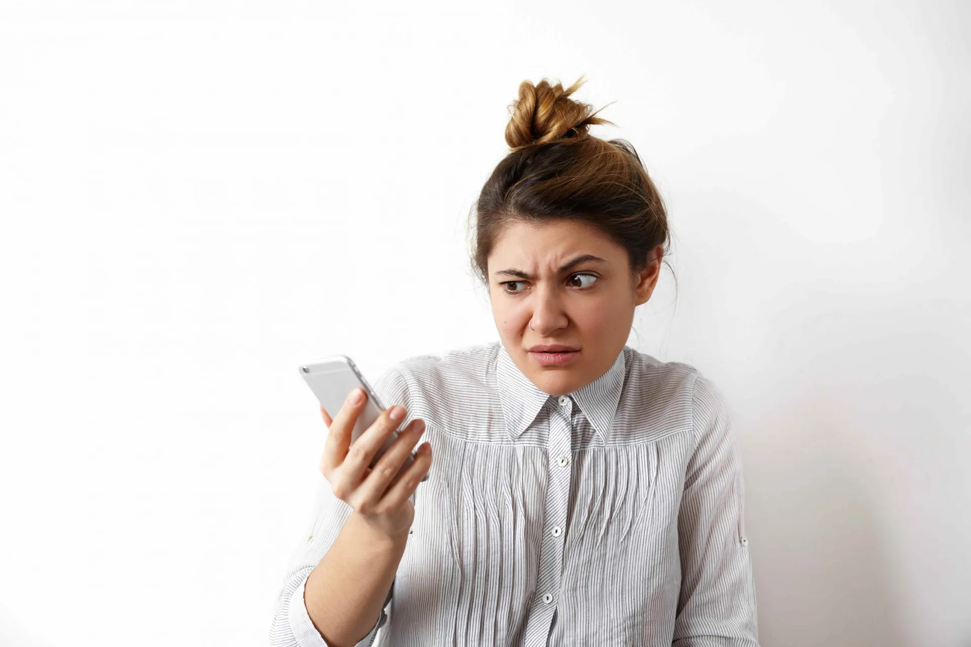 Moving Target: Many Consumers Still Wary Of Sharing Email (New Survey)